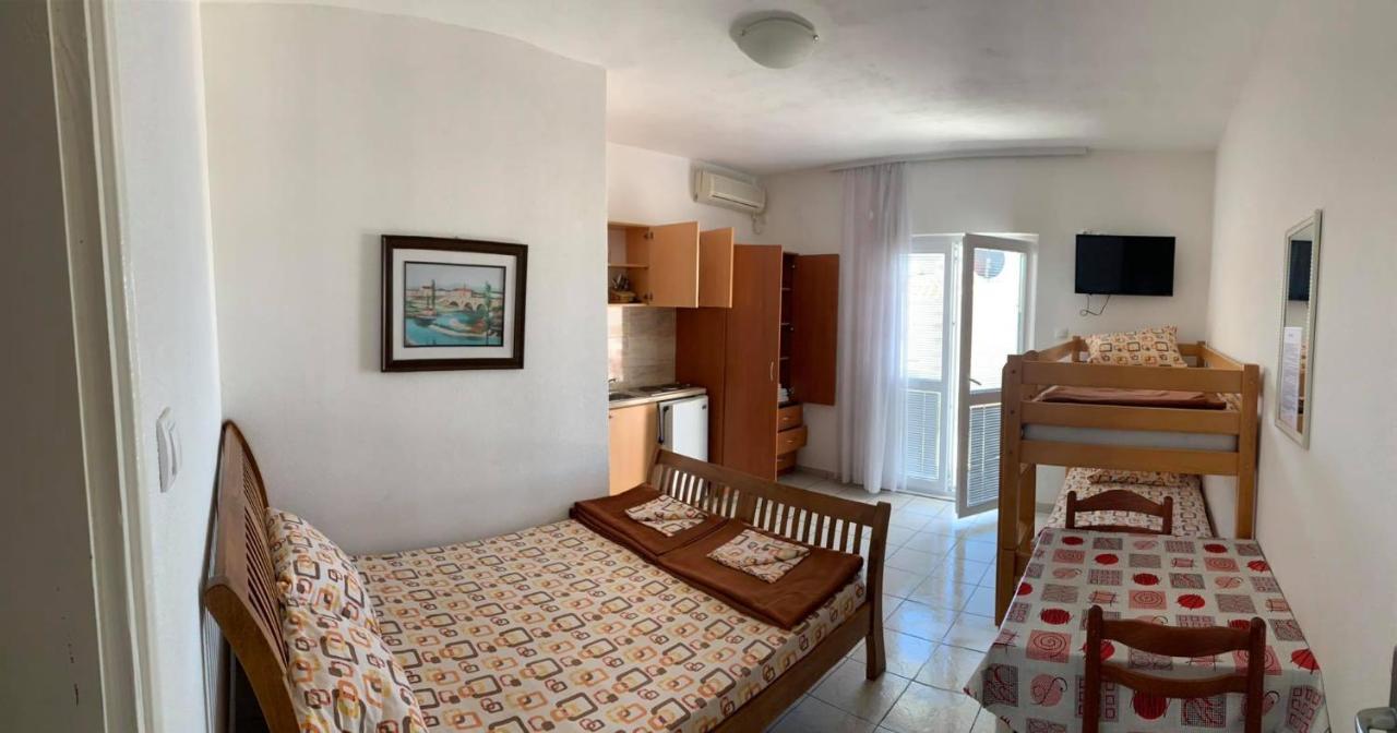 Jelic Apartmani Sutomore Esterno foto