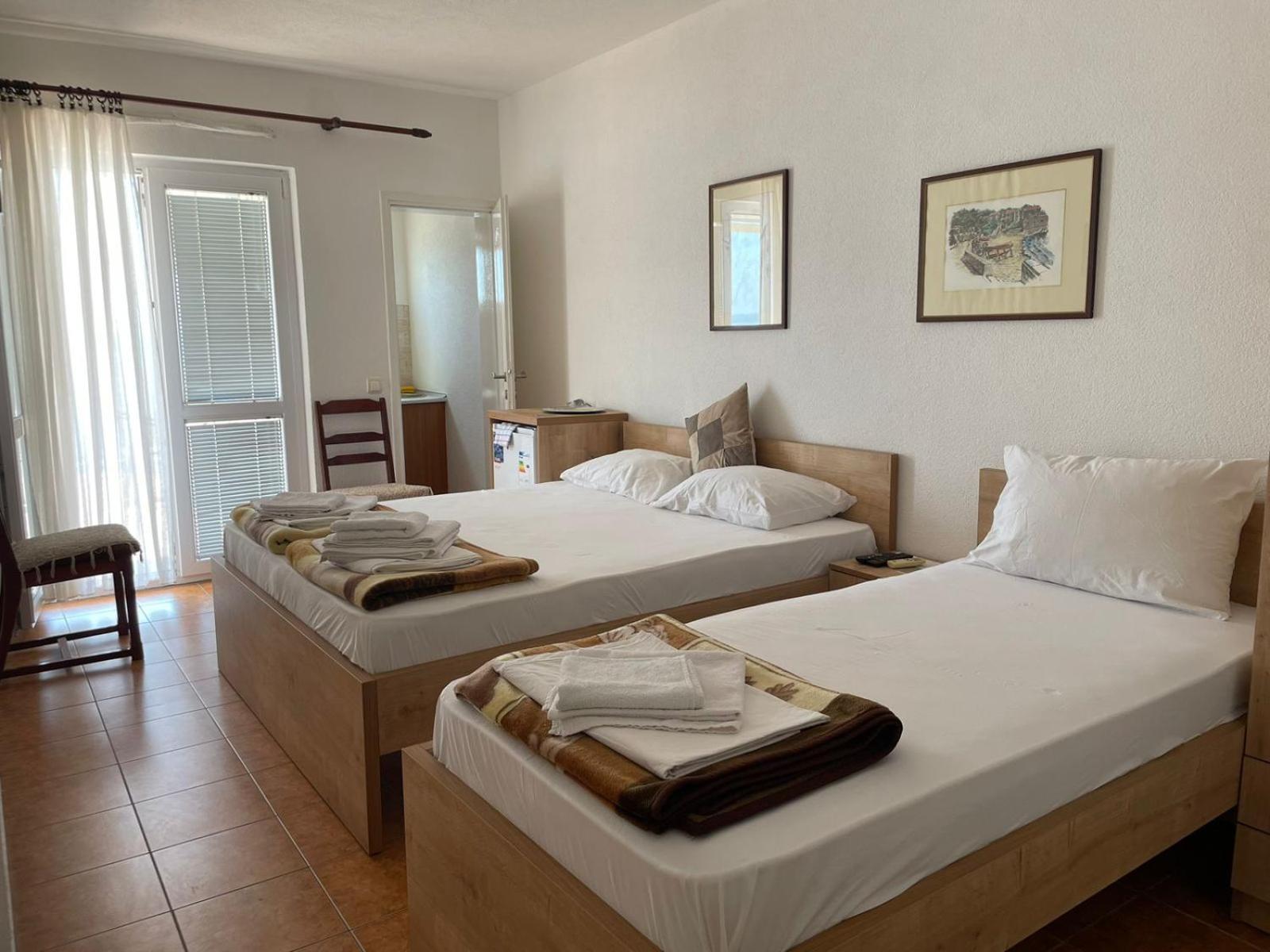 Jelic Apartmani Sutomore Esterno foto