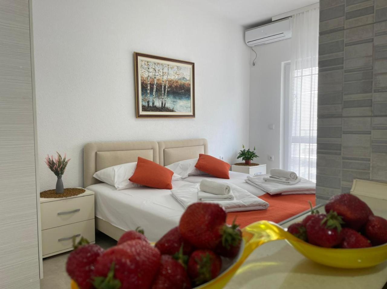 Jelic Apartmani Sutomore Esterno foto